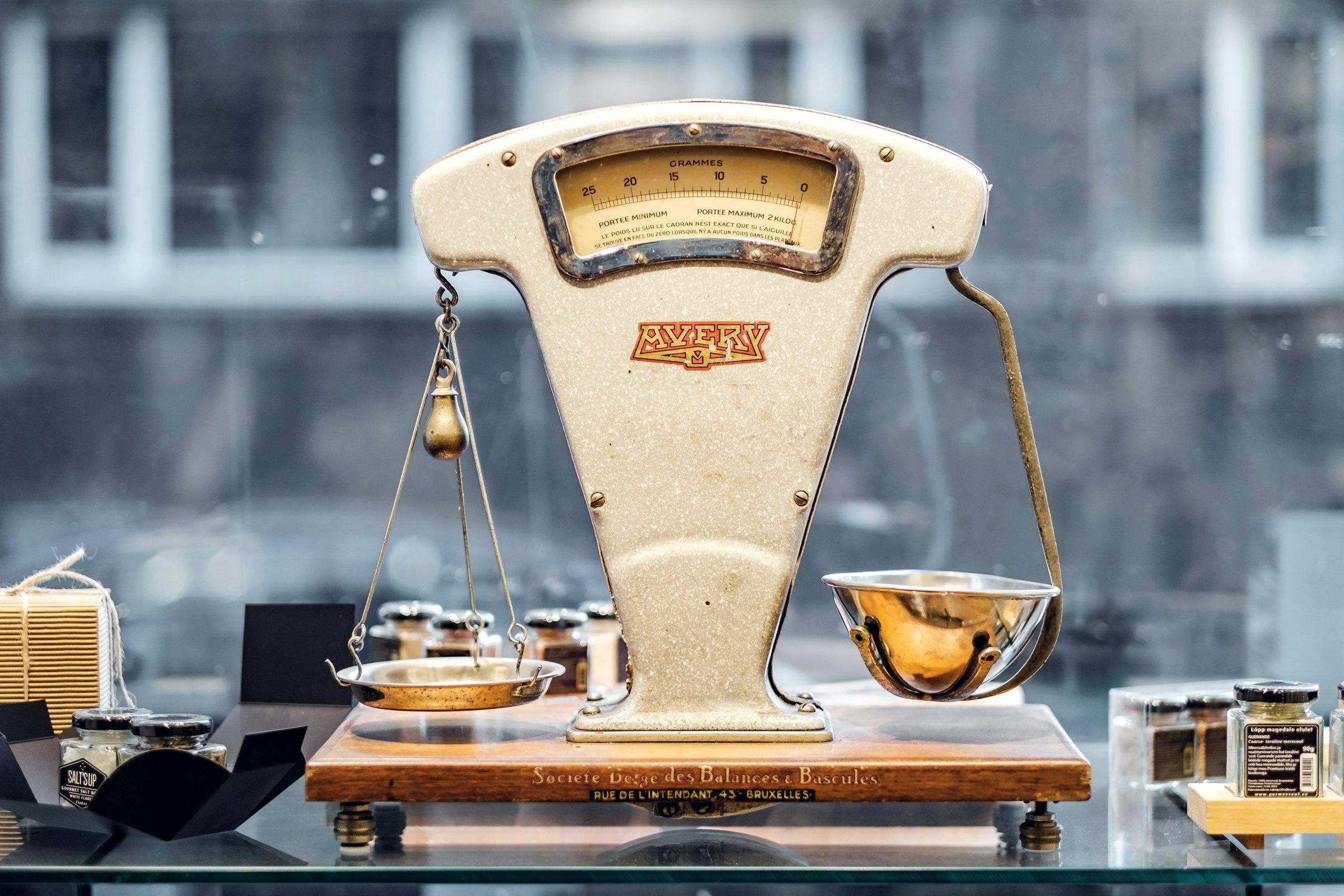 Vintage weighing scale